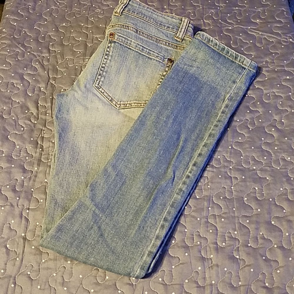 Forever 21 skinny jeans waist size 26